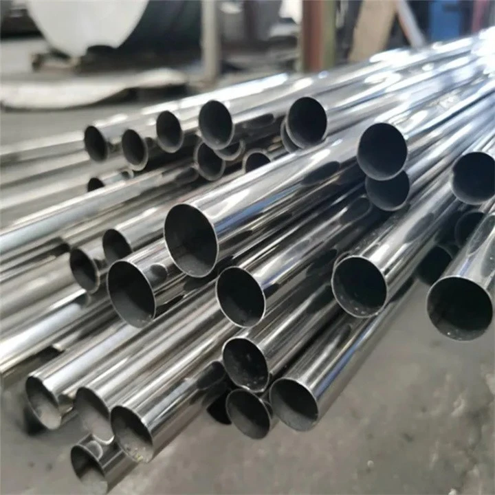 Stainless Steel (SS) 304 Pipe